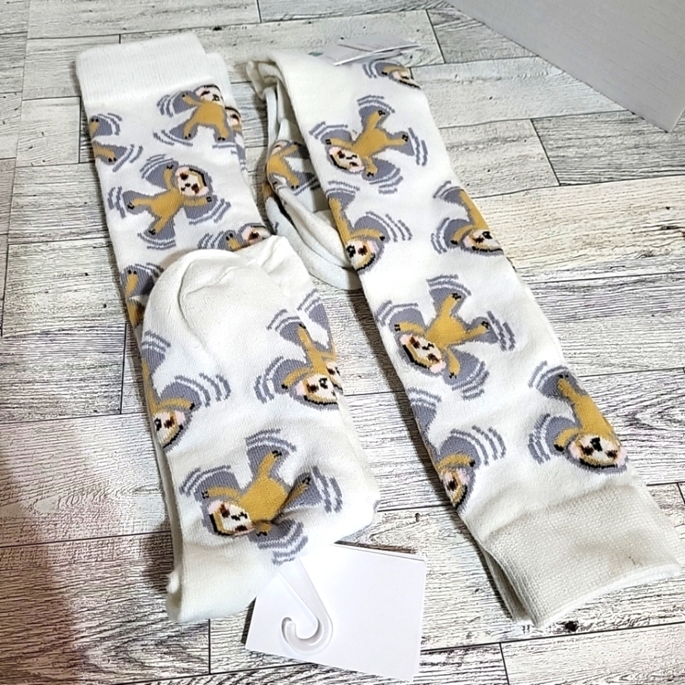 Women's Snow Monkey Slouth Knee High Socks Xhilaration Size 4-10 NWT Set Of 2